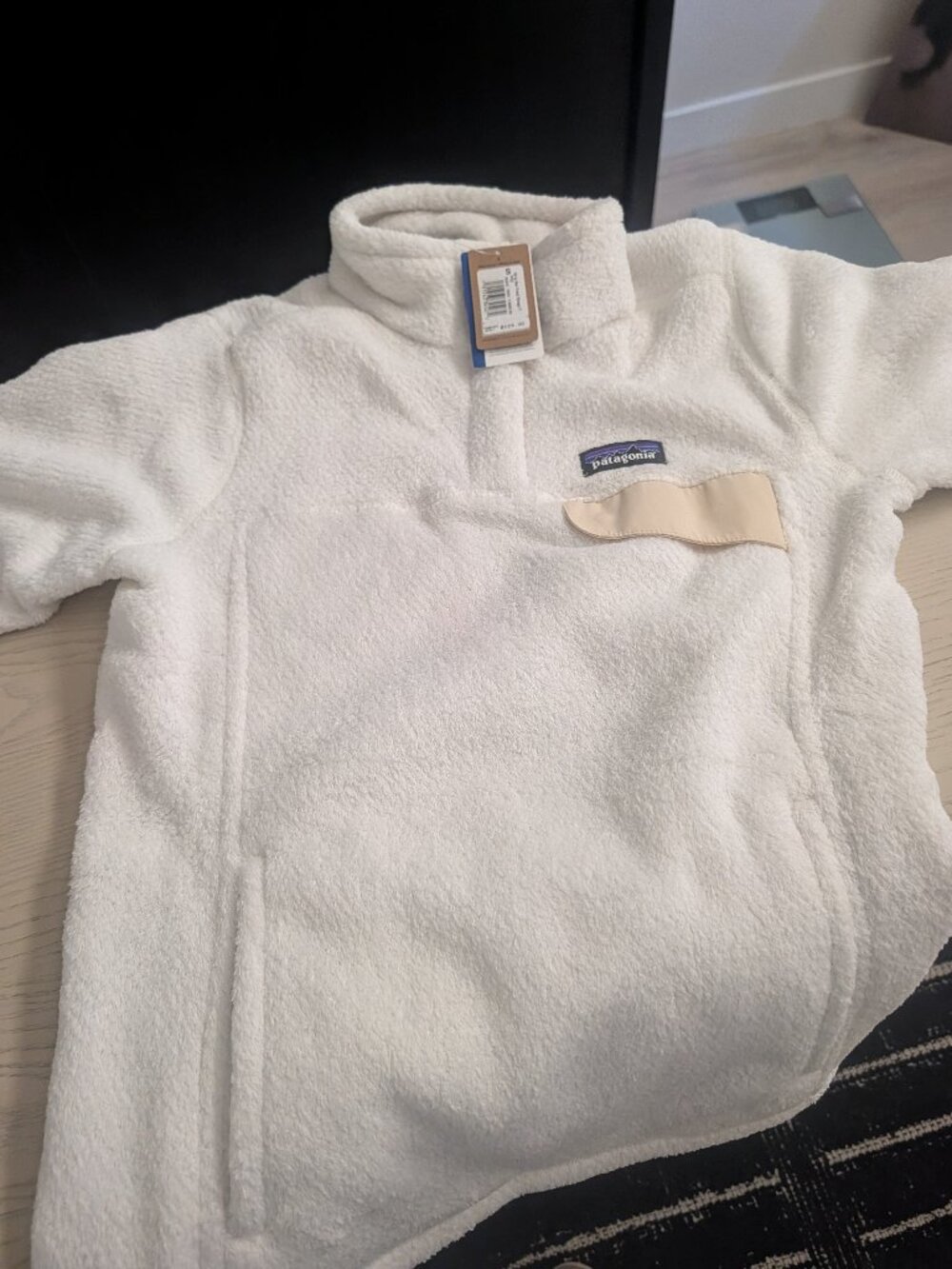 Patagonia Women’s Re-Tool Snap-T Pullover, style #25443, in Raw Linen